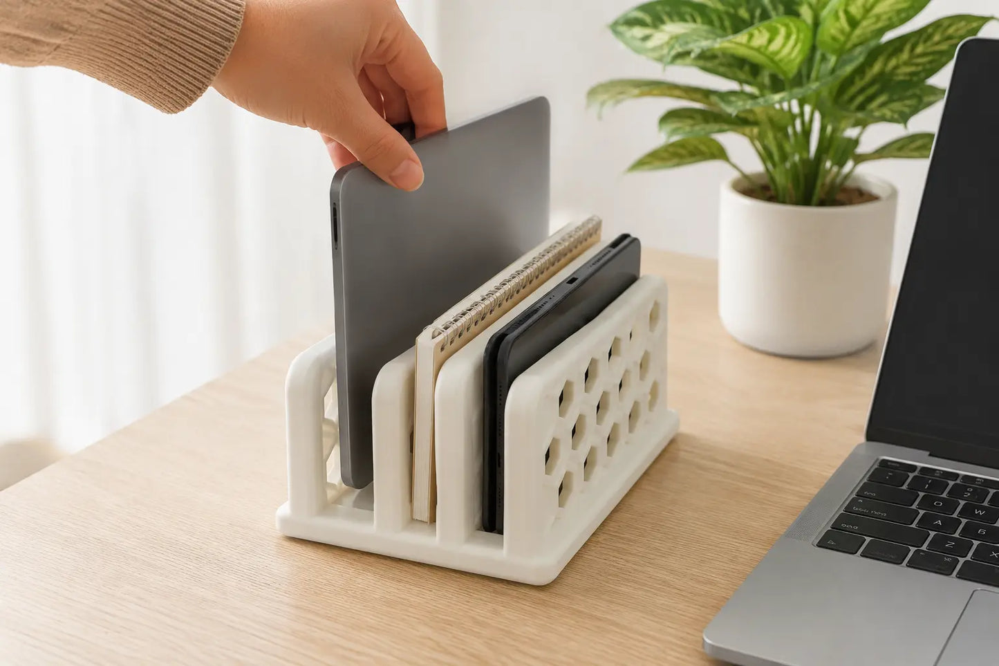 Vertical Laptop Dock - White Honeycomb Desk Dock Sancticraft