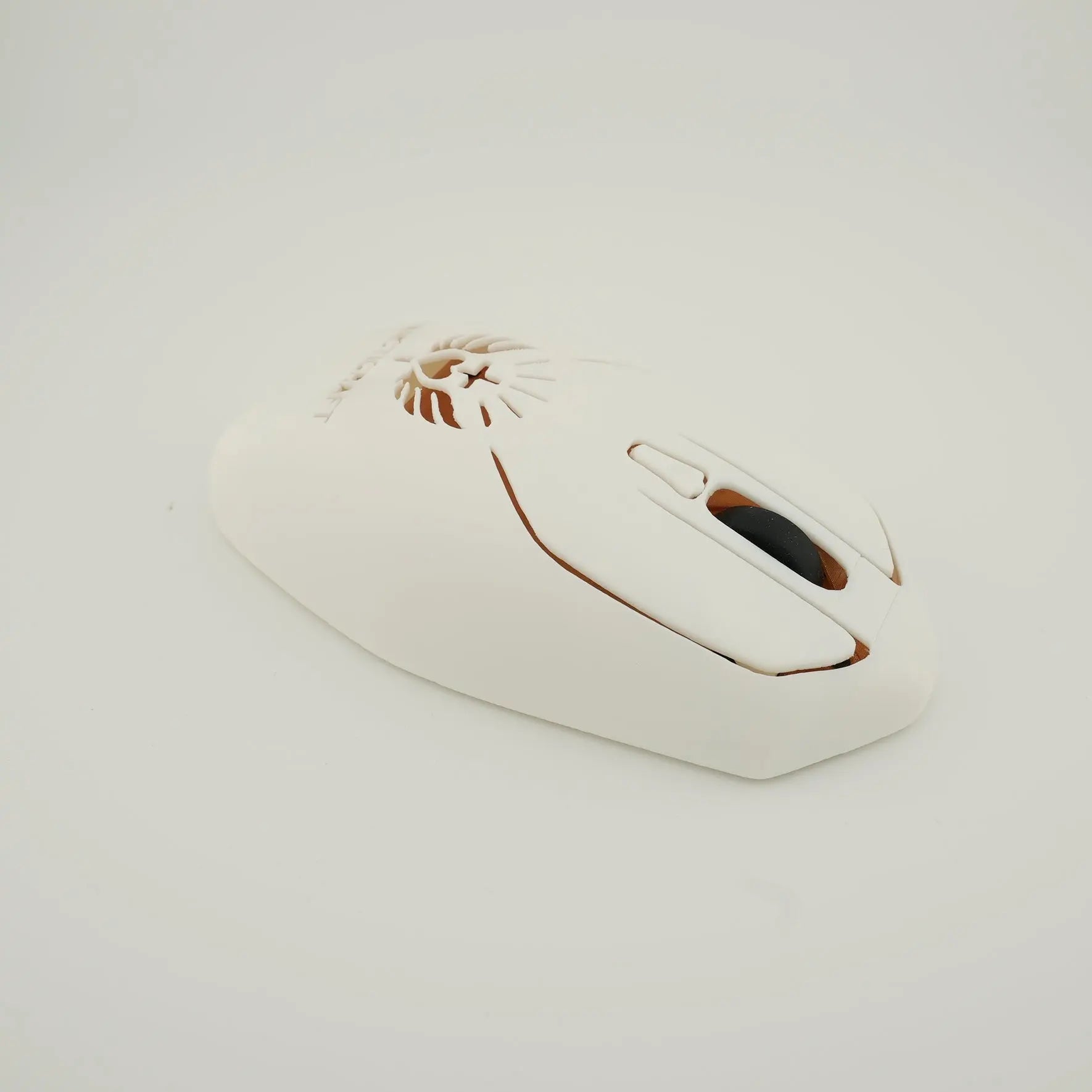 White Sancticraft wireless computer mouse detail view