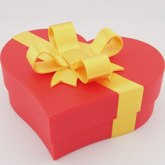 Valentines Day Gift Box, Heart Shaped Gift Box with Lid, Small Plastic Keepsake Box for Candy Jewelry and Romantic Gifts